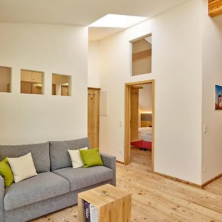 Weinviertler Kellerstoeckl Weingut Hindler * Schrattenthal