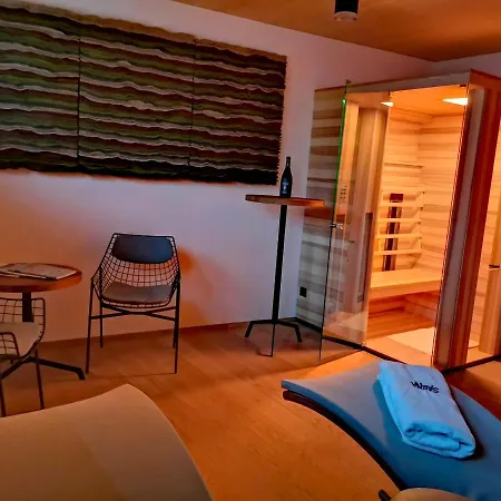 Weinviertler Kellerstoeckl Weingut Hindler Schrattenthal