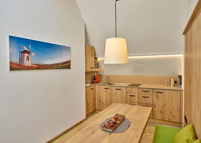 Weinviertler Kellerstoeckl Weingut Hindler Schrattenthal